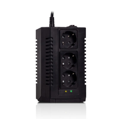 Стабилизатор (AVR) SVC AVR-600-S, Мощность 600ВА/300Вт, LED-индикаторы, Диапазон работы AVR: 184-284В, Выходные разъемы: schuko x 3, Чёрный